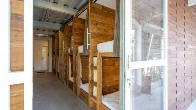 ISLAND & ACCOMMODATION room