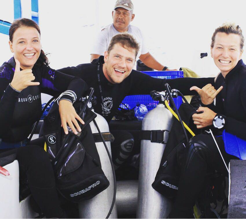 Kent & Britanny Divemaster trainee at Legend Diving Lembongan