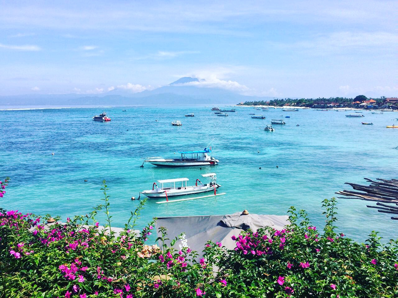Nusa Lembongan Island. Home to diverse marine life, perfect waves, white sand beaches and our beautiful dive centre, Legend Diving.